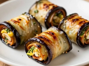 Исключительно вкусная закуска — Баклажановые рулетики-гриль с сырно-ореховой начинкой - Fav0rit77.ru